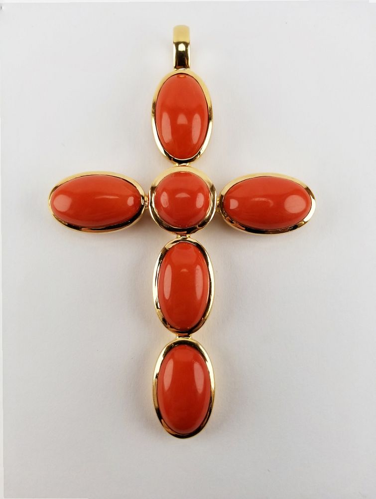 Appraisal: K Gold Cabochon Red Coral Cross Pendant K Gold Cabochon