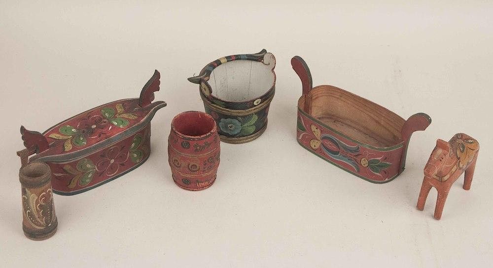 Appraisal: Assorted Painted Wood Items Assorted small painted wood items comprising