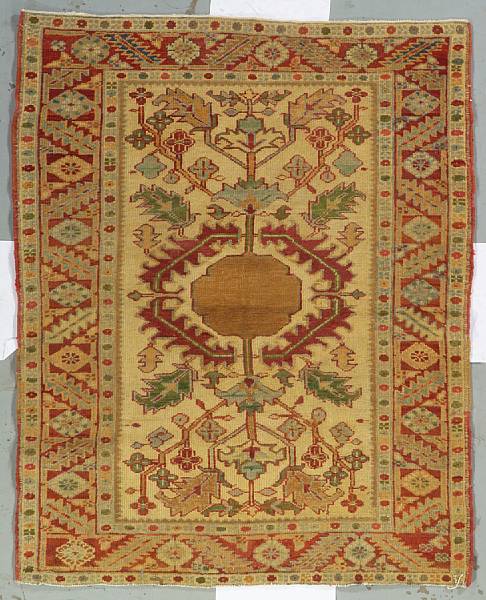 Appraisal: A Serapi rug Northwest Persia late th century size approximately