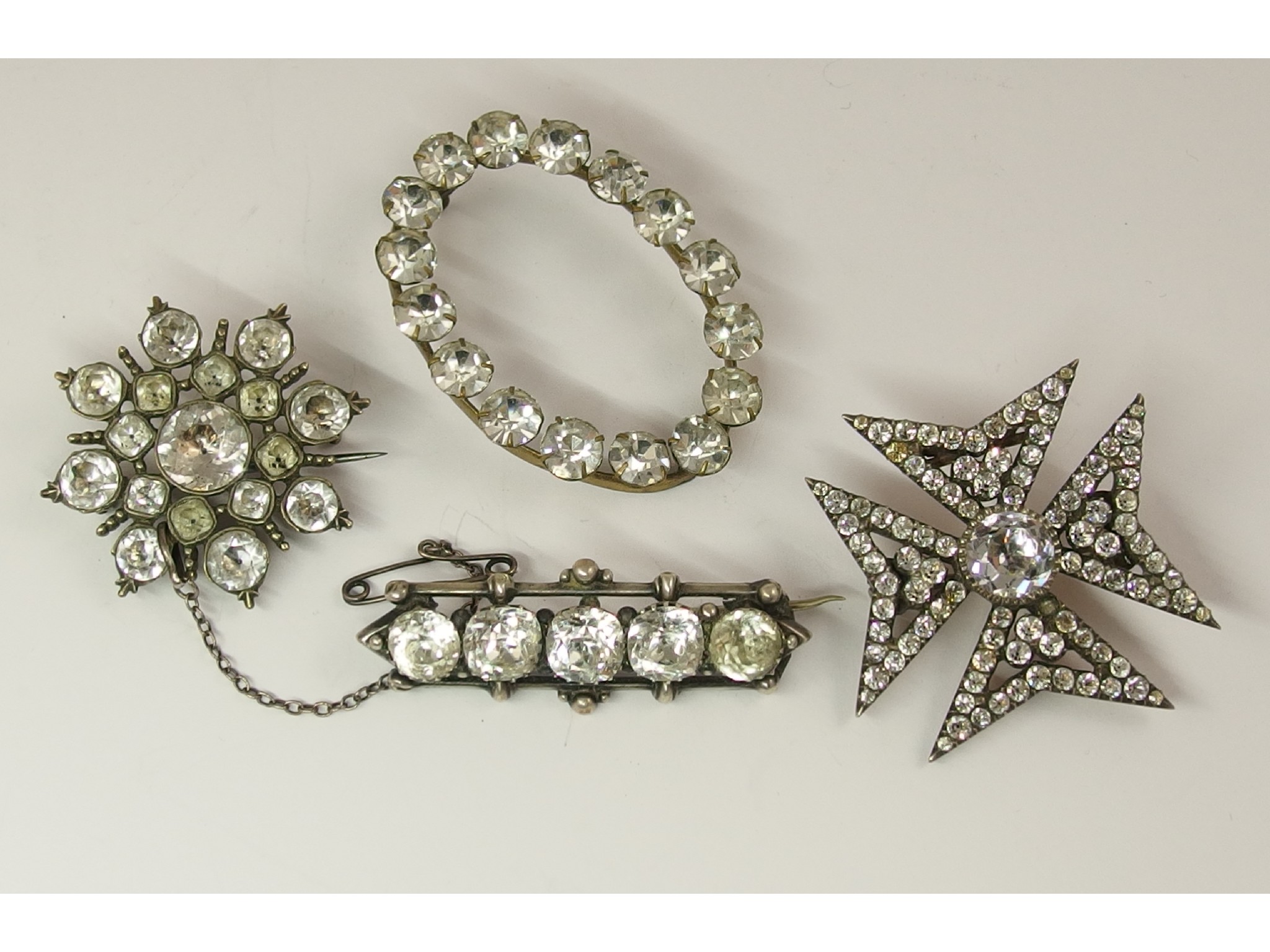 Appraisal: A silver Victorian brooch set with pastes and other similar