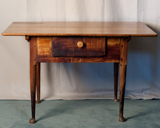 Appraisal: An th C Queen Anne Tavern Table of figured maple