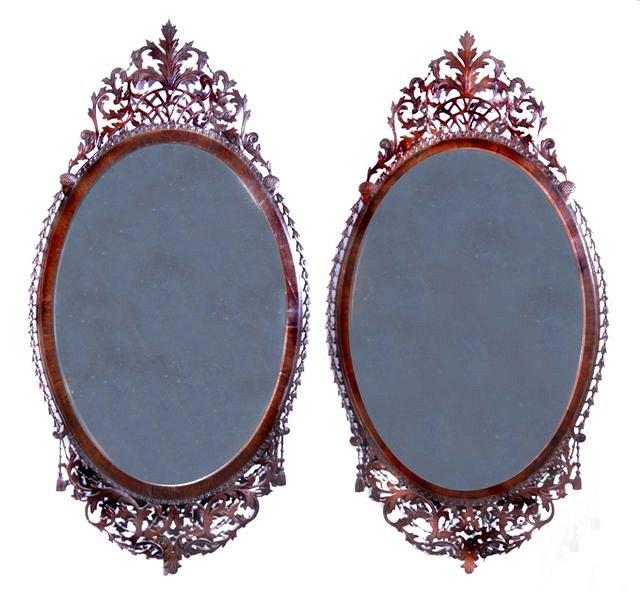 Appraisal: A PAIR OF TH CENTURY NEO-CLASSICAL MAHOGANY OVAL HANGING WALL