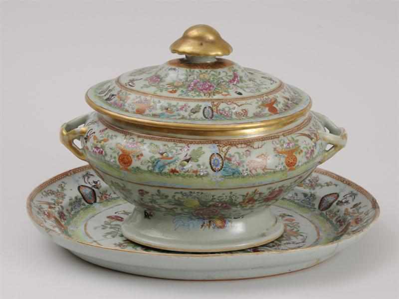 Appraisal: CANTON ENAMELED TUREEN COVER AND STAND The tureen and stand