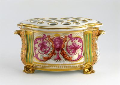 Appraisal: A Derby bough pot and cover painted with an urn