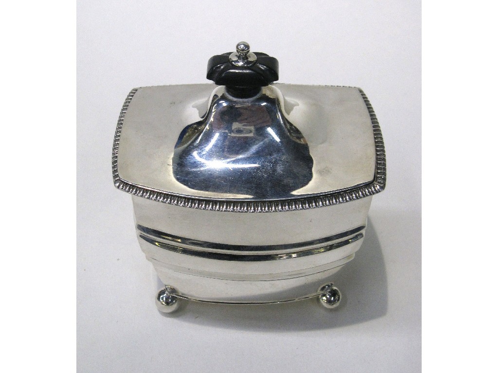 Appraisal: Silver tea caddy London