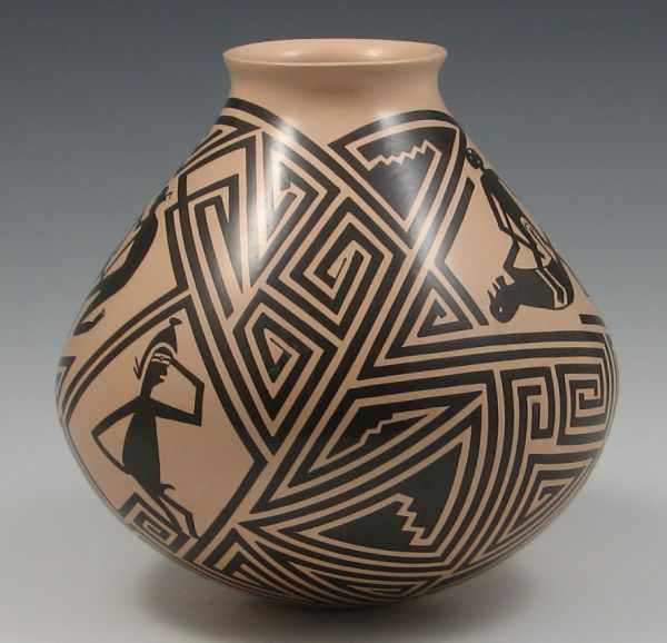 Appraisal: Mata Ortiz Vase by Alfredo Rodriguez with Adult depictions signed