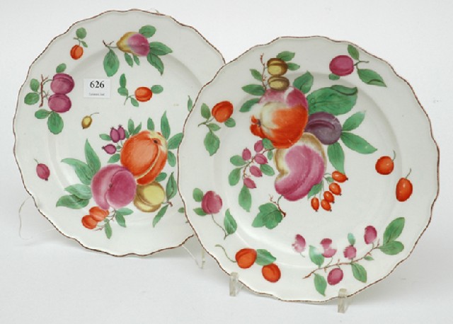 Appraisal: A PAIR OF CHELSEA PORCELAIN PLATES Circa Each of scalloped