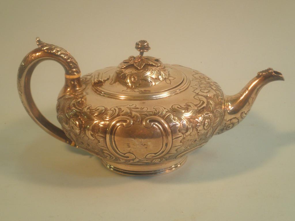 Appraisal: A Victorian silver teapot possibly by William Morrisse of compressed