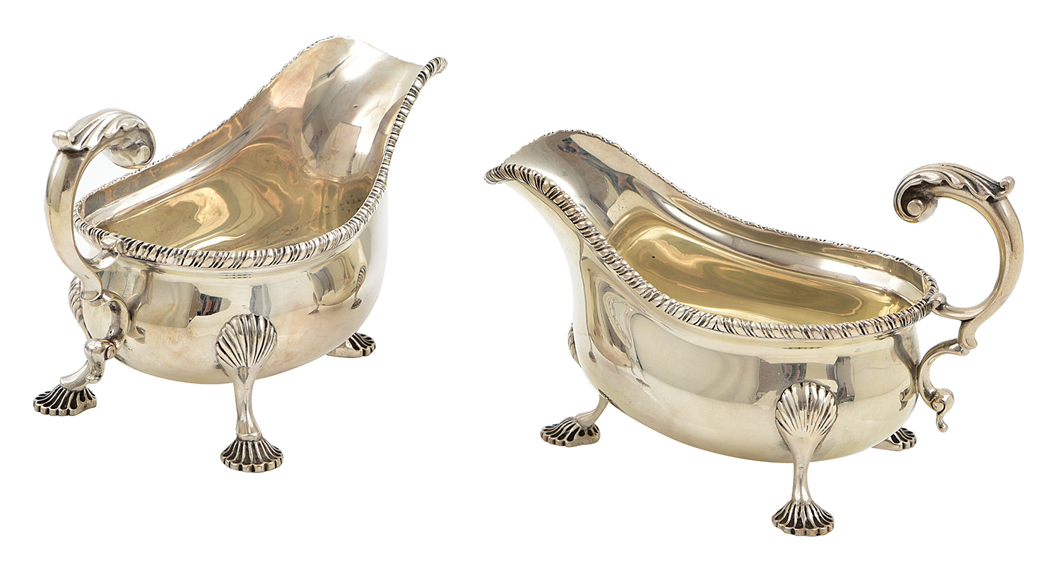 Appraisal: A PAIR OF EDWARD VII SILVER SAUCE BOATS THOMAS WILLIAM