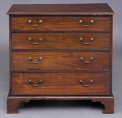 Appraisal: GEORGE III MAHOGANY CHEST OF DRAWERS The molded top above