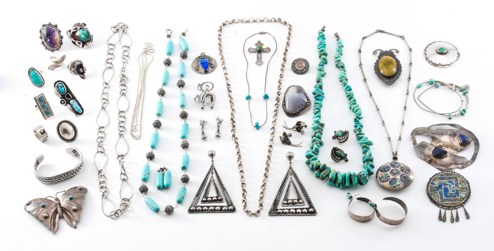 Appraisal: ESTATE COLLECTION OF MEXICAN SOUTHWEST JEWELRY An assembled collection of