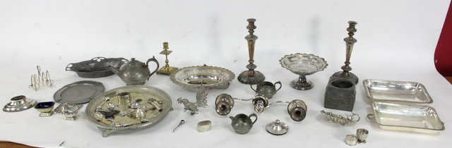 Appraisal: A quantity of plated wares and pewter