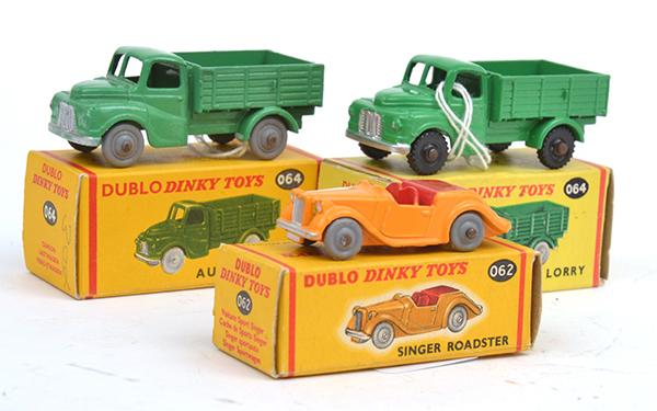 Appraisal: TWO DUBLO DINKY AUSTIN LORRIES ONE GREEN BPW ONE GREEN