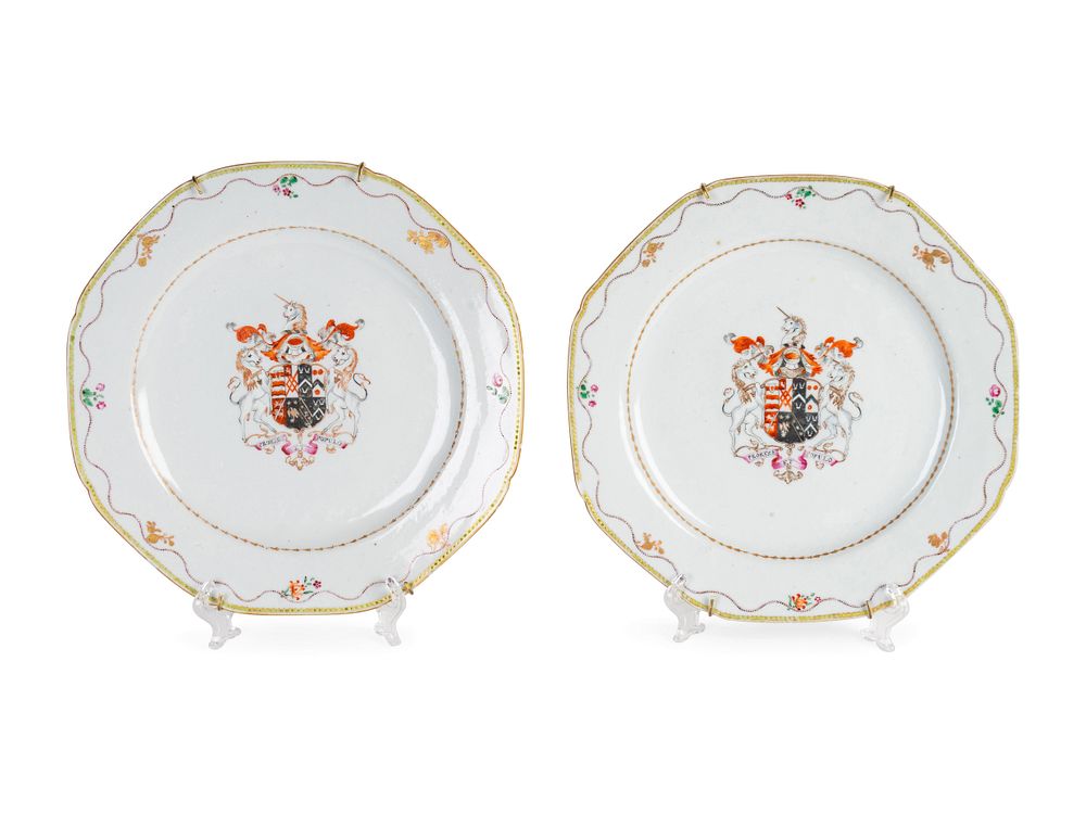 Appraisal: A Pair of Chinese Export Porcelain Armorial Plates Diameter inches