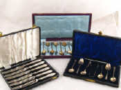 Appraisal: A boxed set of twelve silver teaspoons Czechoslovakian assay wt