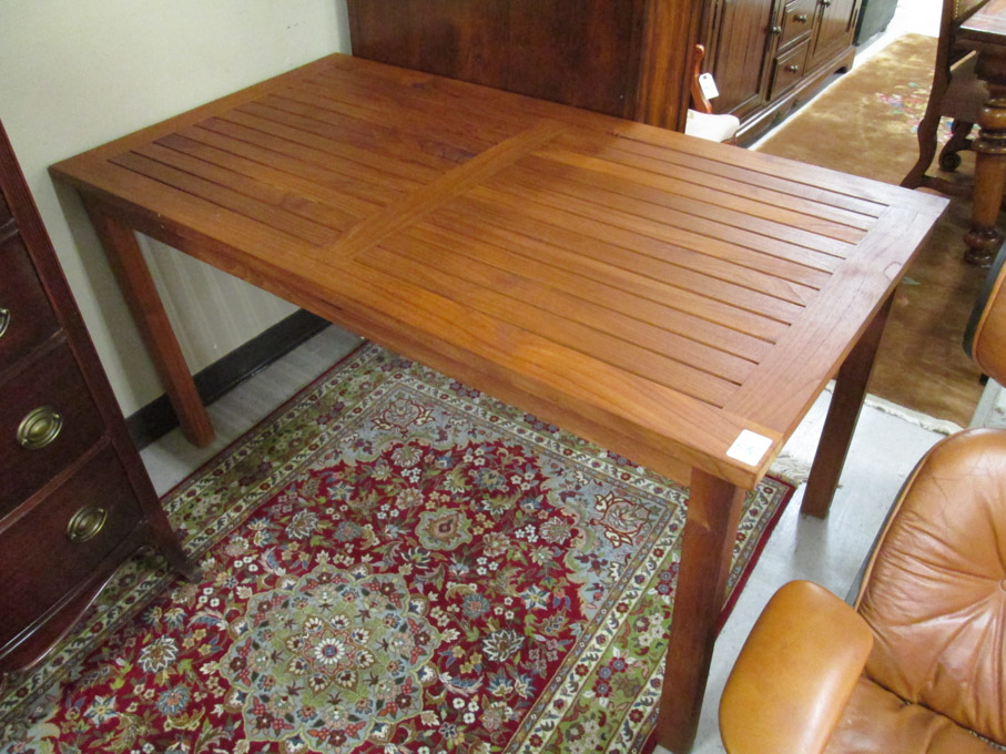 Appraisal: MODERN TEAK WOOD DINING TABLE Batavia Hardwoods label Oregon -