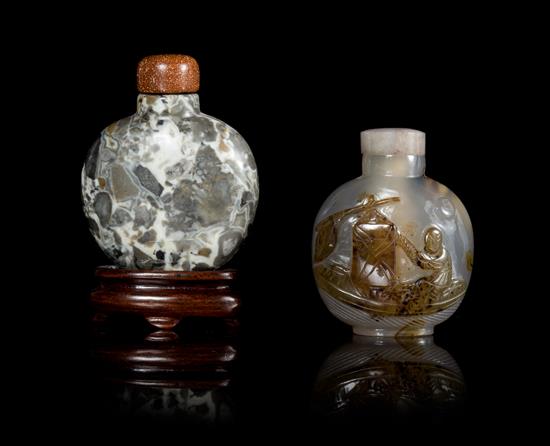 Appraisal: Sale Lot Two Hardstone Snuff Bottles the first a pudding