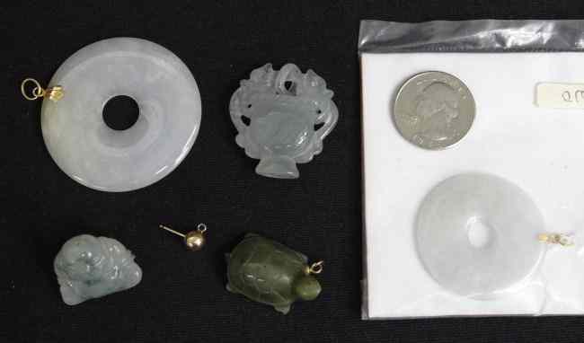 Appraisal: Lot pcs Asian jade Buddha pendants etc