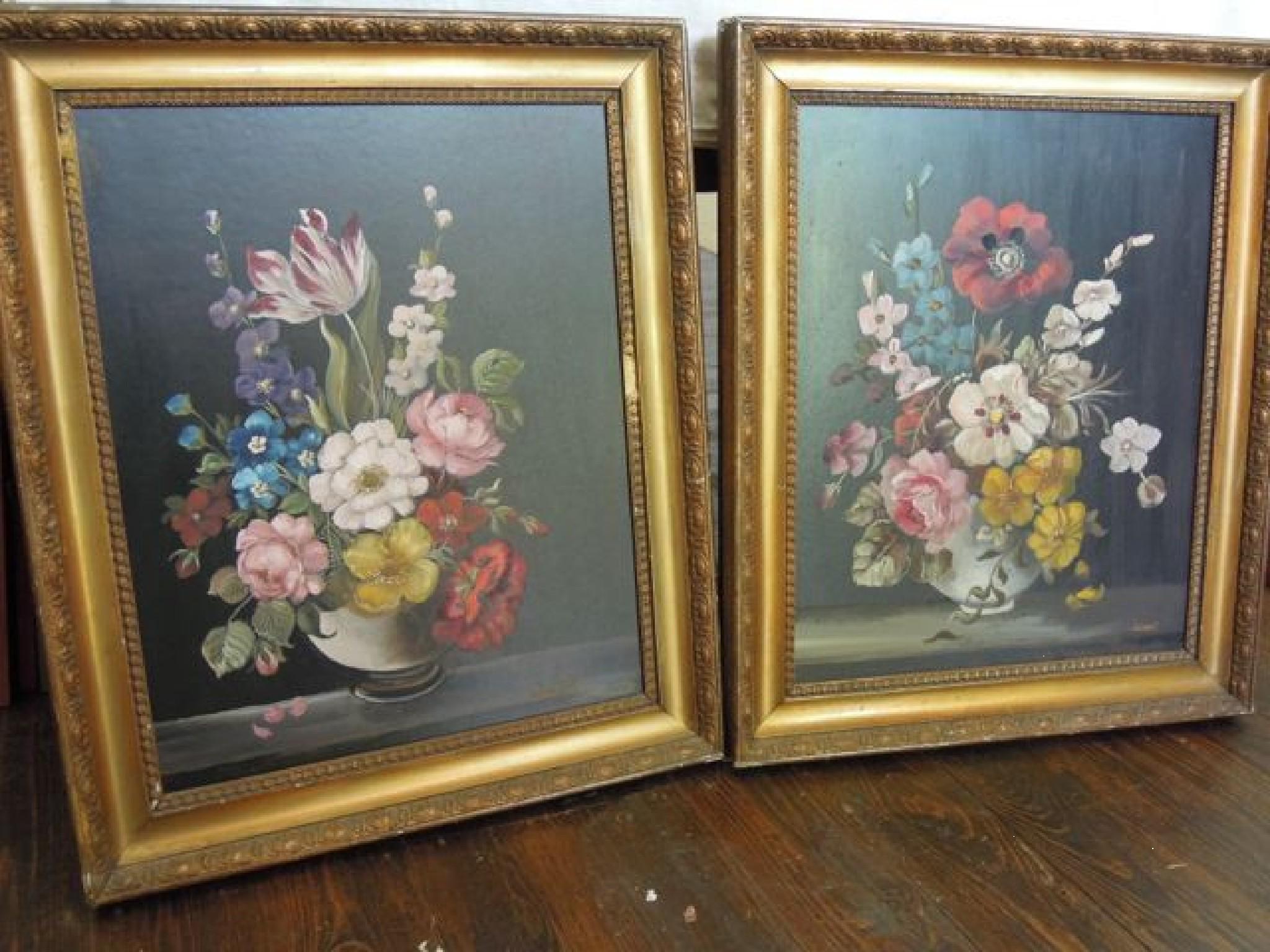 Appraisal: A pair of oil paintings on board of floral still