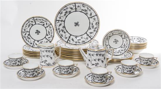 Appraisal: Sale Lot An English Porcelain Dinner Service hammersley co ltd