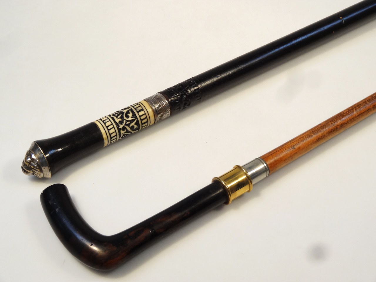 Appraisal: An early thC sword stick cane with polished horn end