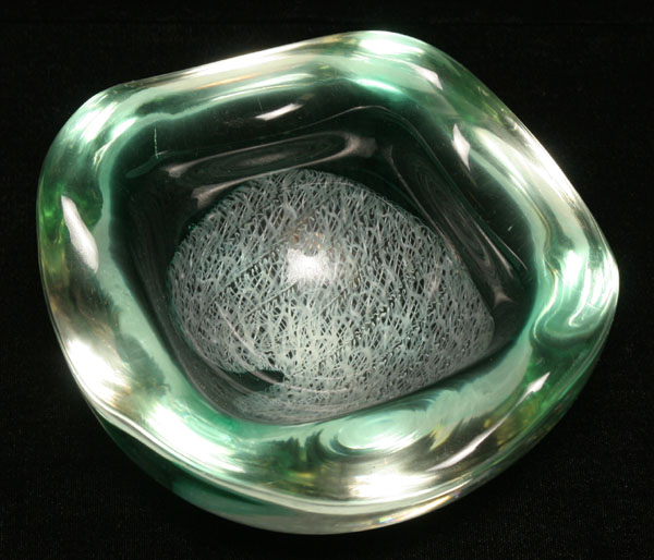 Appraisal: Archimede Seguso merletto art glass bowl Green basin internally decorated