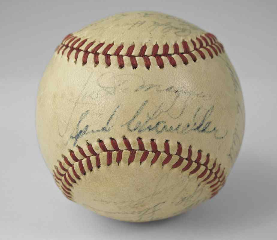 Appraisal: TEAM SIGNED NEW YORK YANKEES BASEBALL Autographs to include Joe