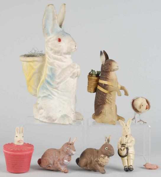 Appraisal: Lot of Easter Display Pieces Description Includes one large pulp