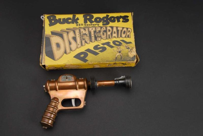 Appraisal: Buck Rogers Disintegrator Pistol Toy Description American Made by Daisy