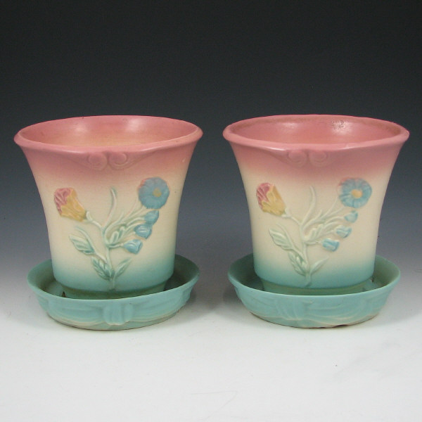 Appraisal: Hull Bow Knot - Flower Pots Lot two Bow Knot