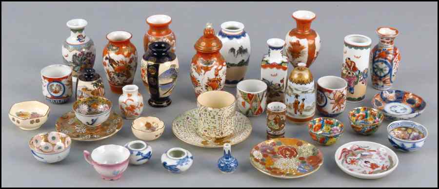 Appraisal: COLLECTION OF JAPNESE AND CHINESE PORCELAIN th and th century