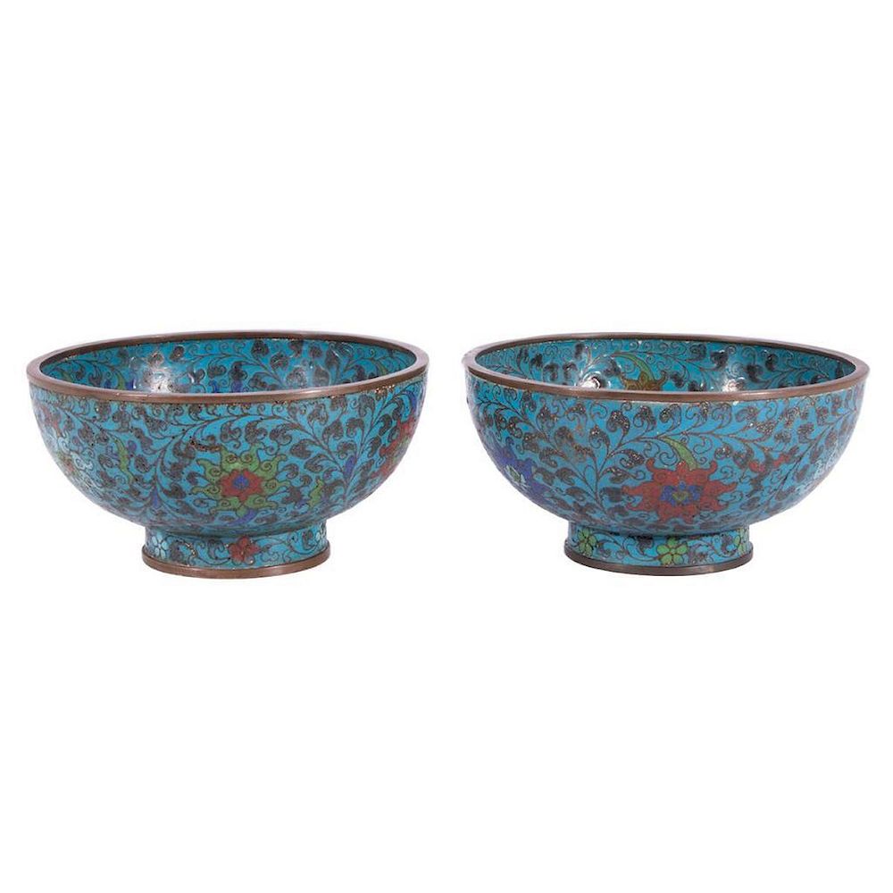 Appraisal: Pair of Chinese cloisonne bowls th - th century Pair