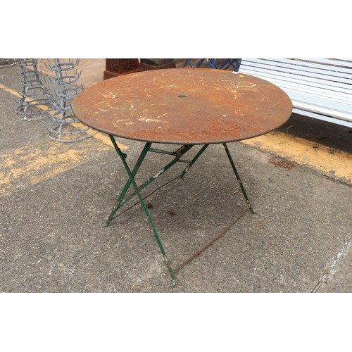 Appraisal: French circular top folding iron garden table approx cm H