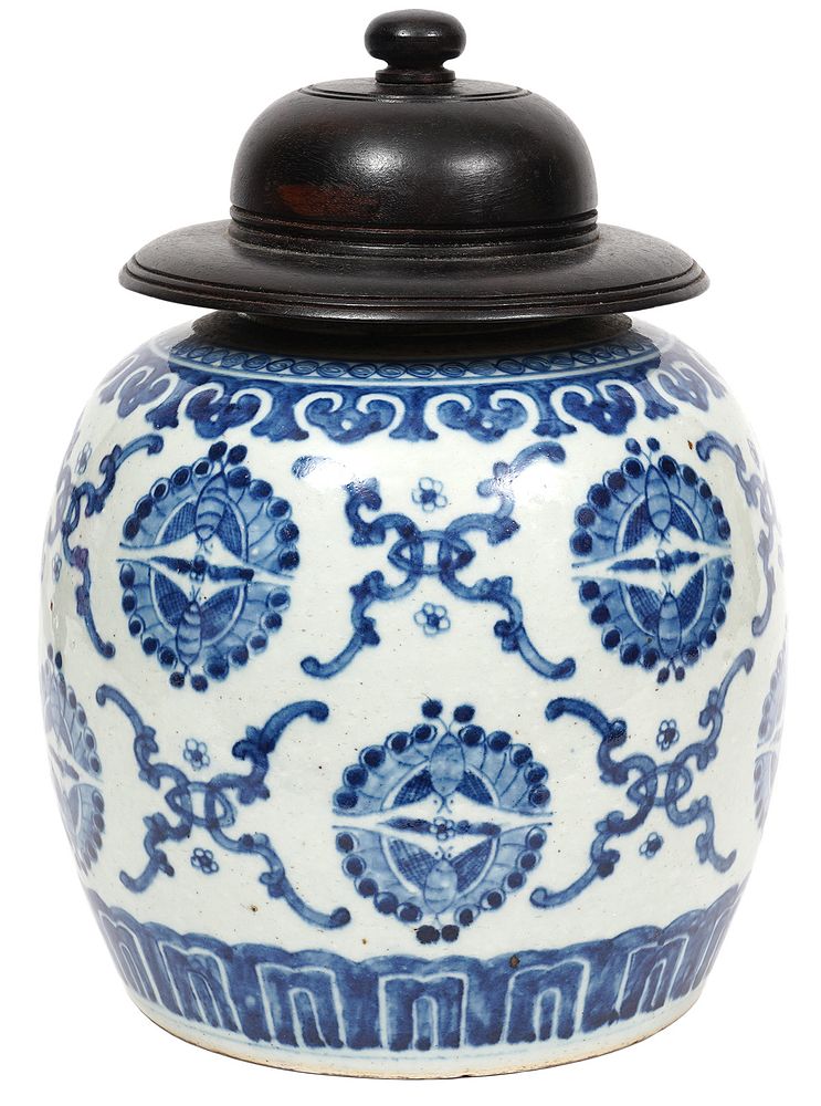 Appraisal: Chinese Blue White Porcelain Jar with Wood Lid Chinese blue