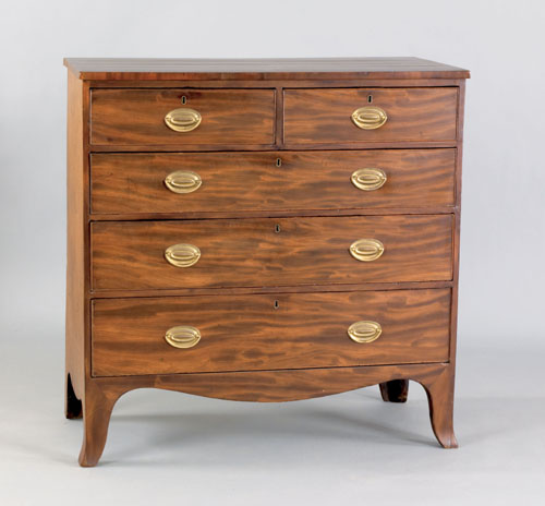 Appraisal: English Hepplewhite mahogany chest of drawers ca with five drawers