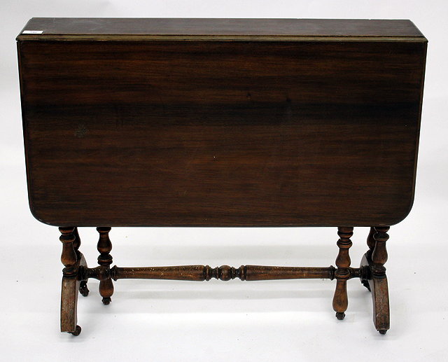 Appraisal: AN EARLY TH CENTURY MAHOGANY SUTHERLAND TABLE with turned supports