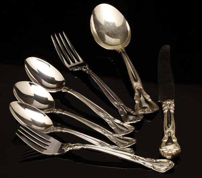 Appraisal: A Gorham sterling 'Chantilly' flatware service A Gorham sterling 'Chantilly'