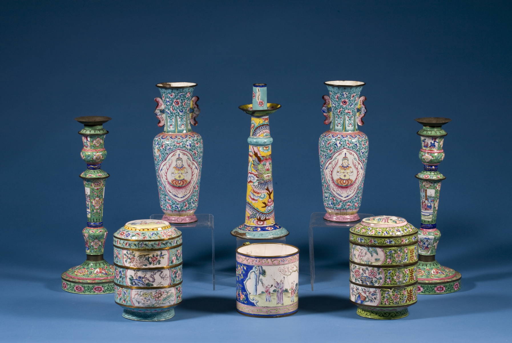 Appraisal: COLLECTION OF CHINESE PEKING ENAMEL TABLE OBJECTS INCLUDING A PAIR