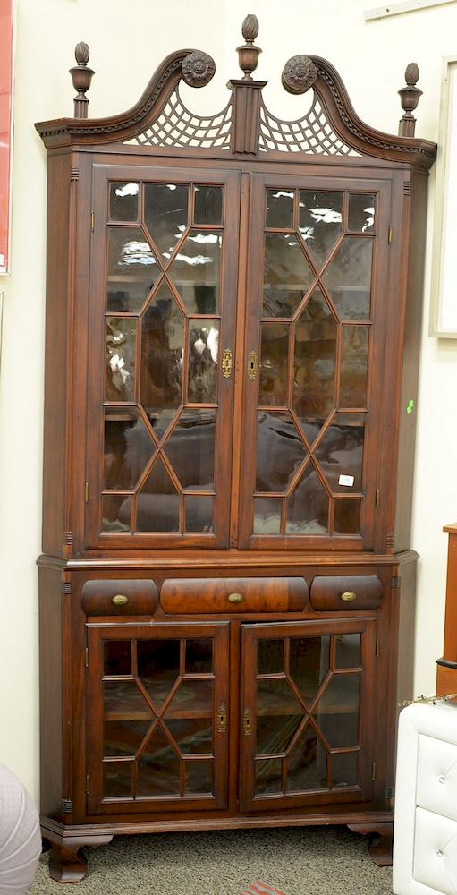 Appraisal: Mahogany Victorian corner china cabinet with pierced broken arch top