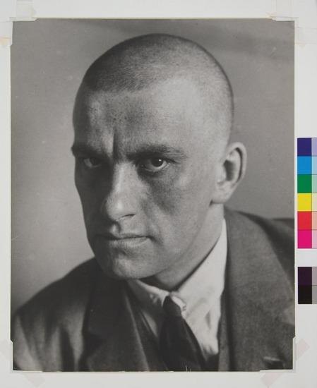 Appraisal: RODCHENKO Aleksandr Mikhailovich - Portrait of Mayakovsky x mm The