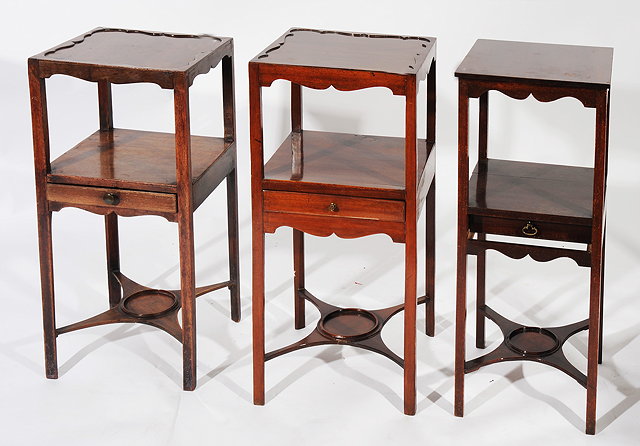 Appraisal: TWO MAHOGANY SQUARE WASH STANDS each with a drawer in