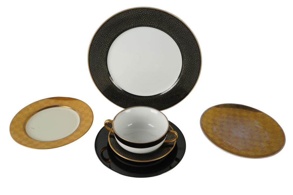 Appraisal: ASSEMBLED FITZ FLOYD PORCELAIN DINNER SERVICEShagreen Renaissance Carre D'Or Golden