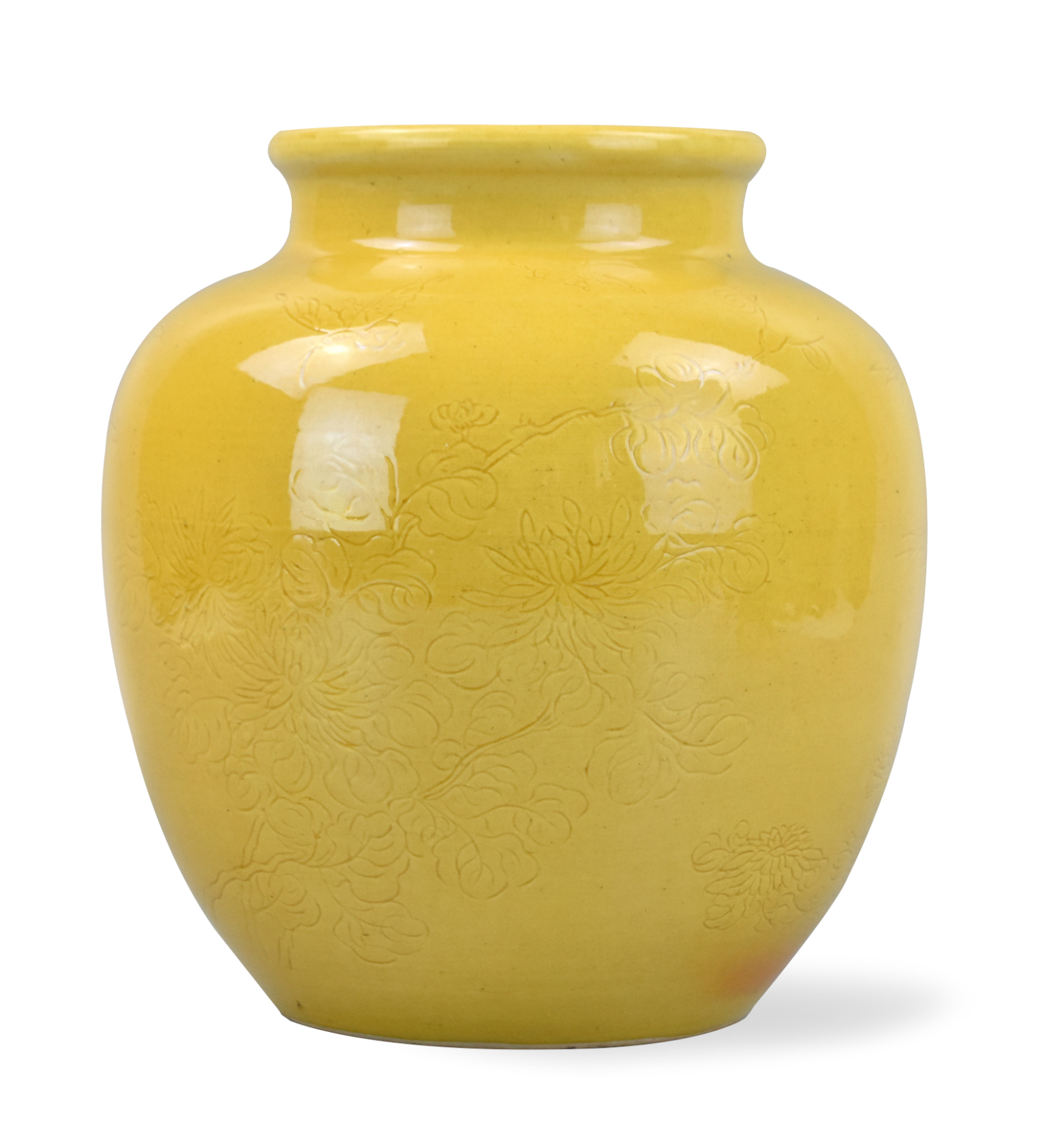 Appraisal: A Chinese th C yellow glazed jar in bulbous shape