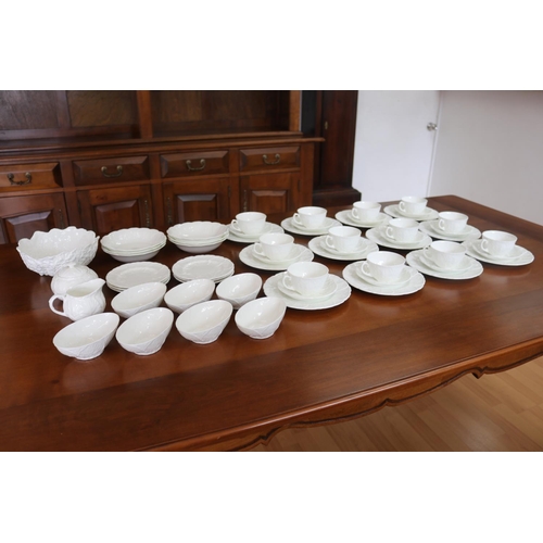 Appraisal: Coalport countryware service approx pieces