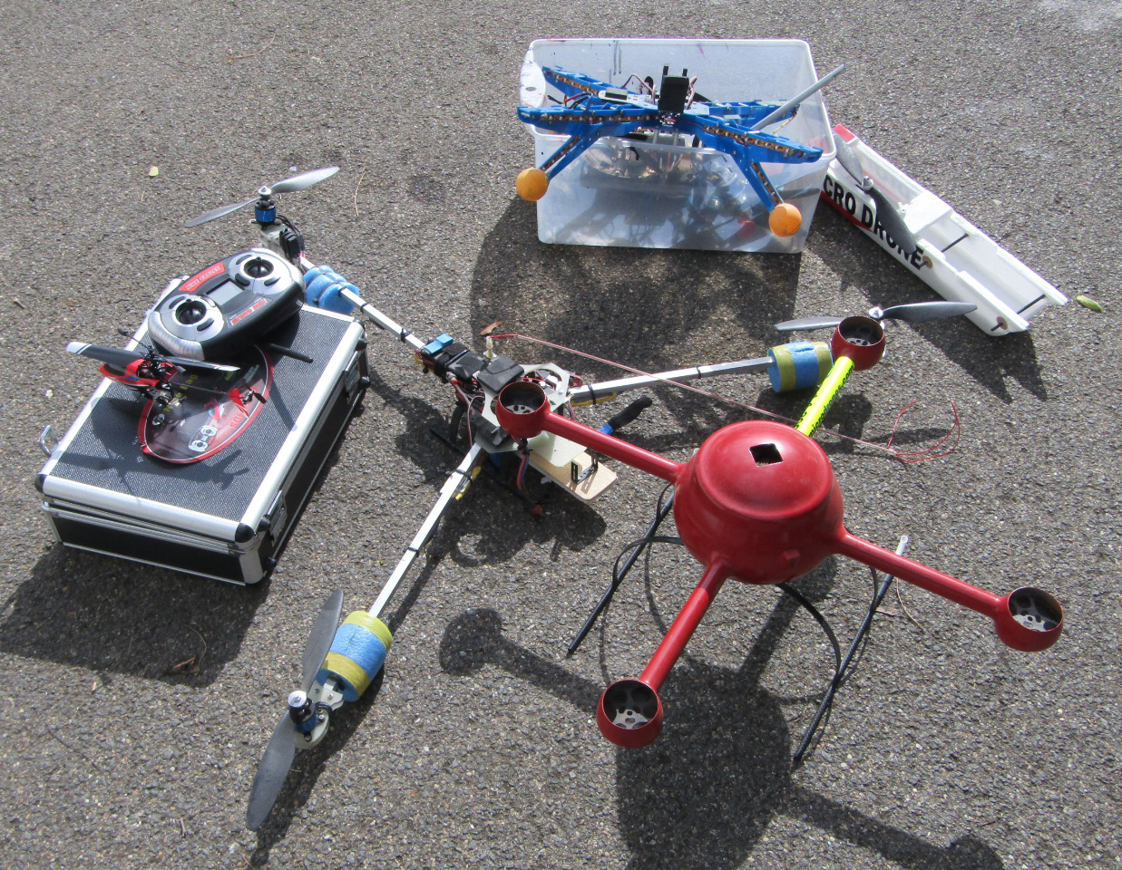 Appraisal: Three remote control drones and other component parts and controller