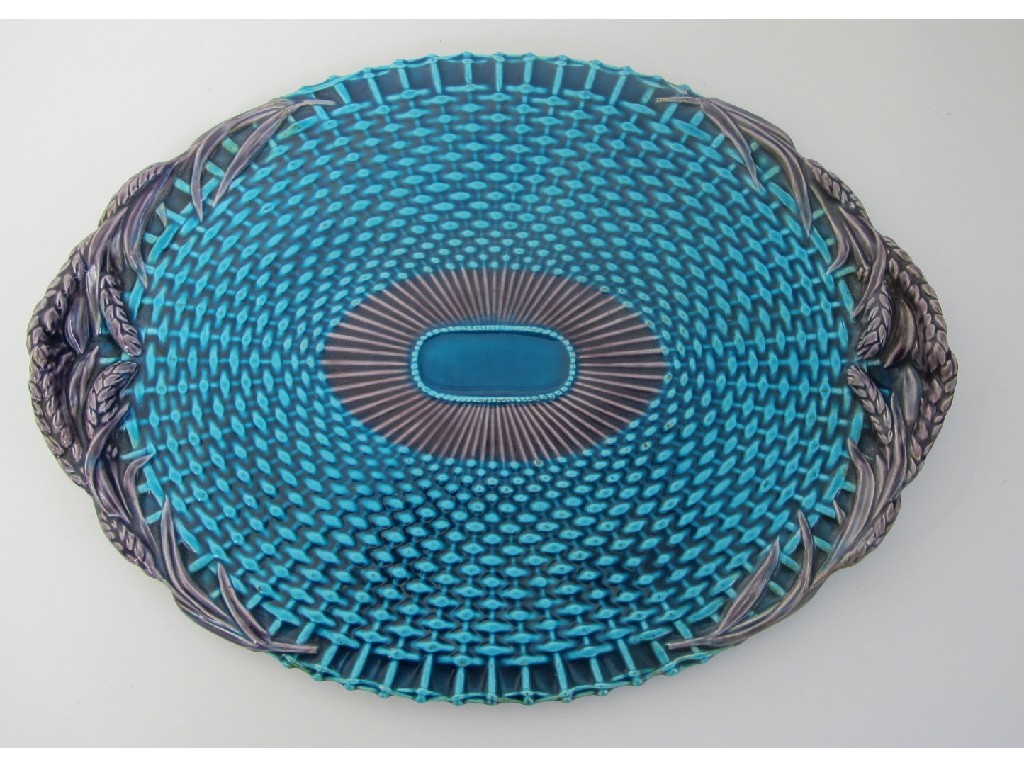 Appraisal: A Minton Majolica basket weave bread plate with a turquoise