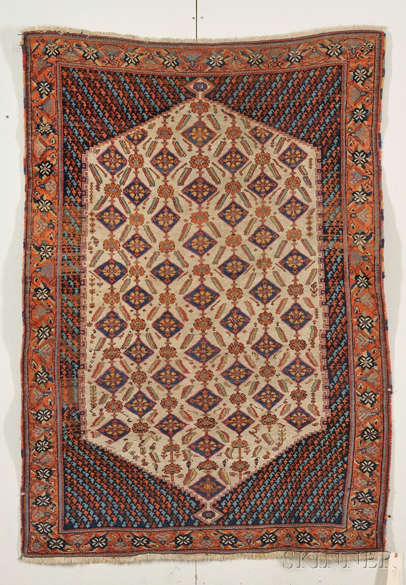 Appraisal: Afshar Rug South Persia late th century even wear to