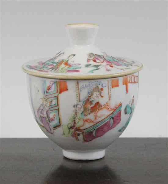 Appraisal: A Chinese famille rose deep small bowl and cover Tongzhi