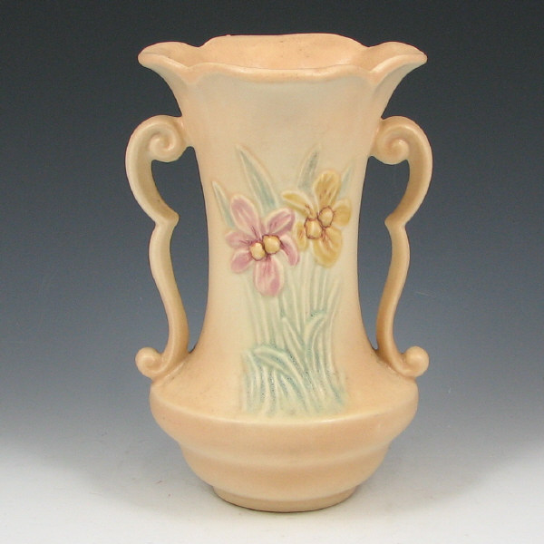 Appraisal: Hull Iris - Vase - Mint Iris vase in cream