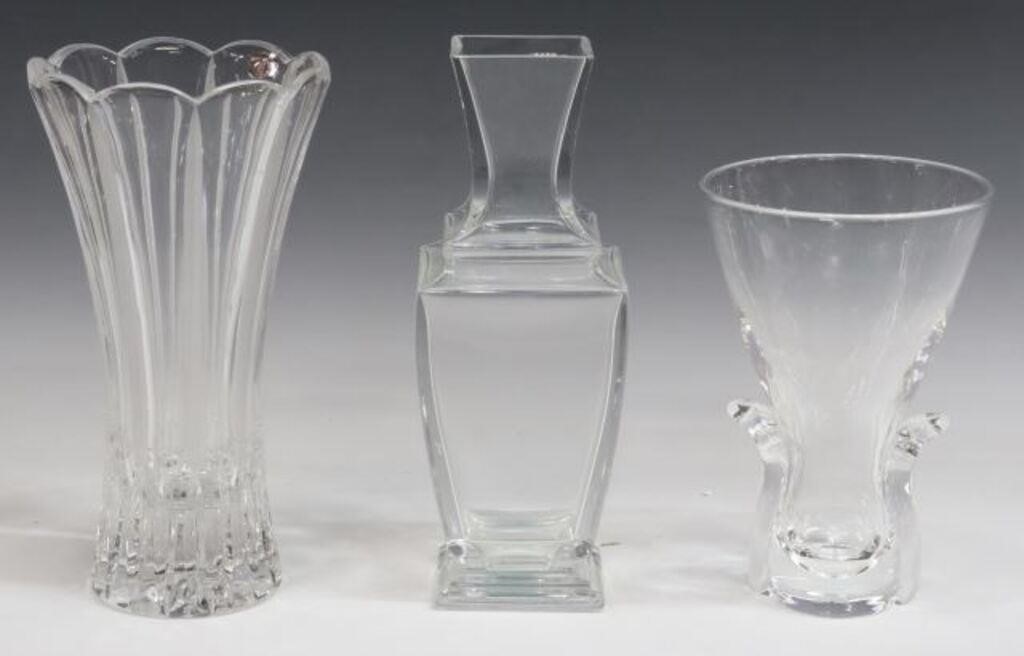 Appraisal: lot of Crystal and glass flower vases including Baccarat Pearl